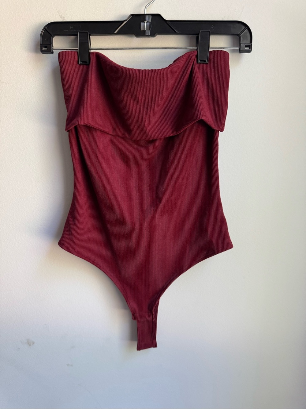 Live In The Moment Strapless Ribbed Burgundy Bodysuit